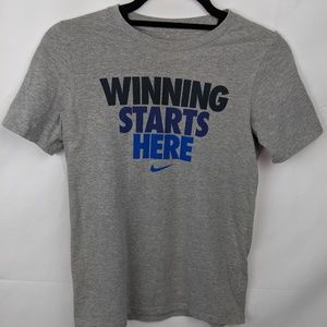 Nike t-shirt